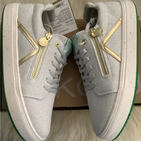 KOKOLU Comfort Knit Sneaker - Picture 6 of 12